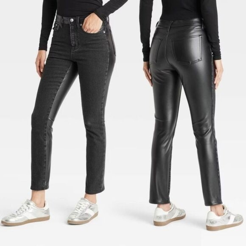 Women's Mid-Rise Faux Leather‎ 80's Slim Jeans - Universal Thread Size 2